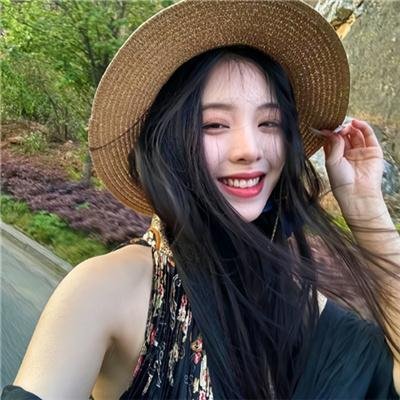 在那河畔青草青